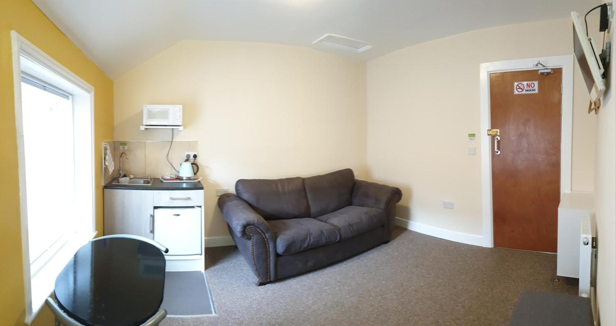 Charlton Aparthotel แบล็คพูล ภายนอก รูปภาพ